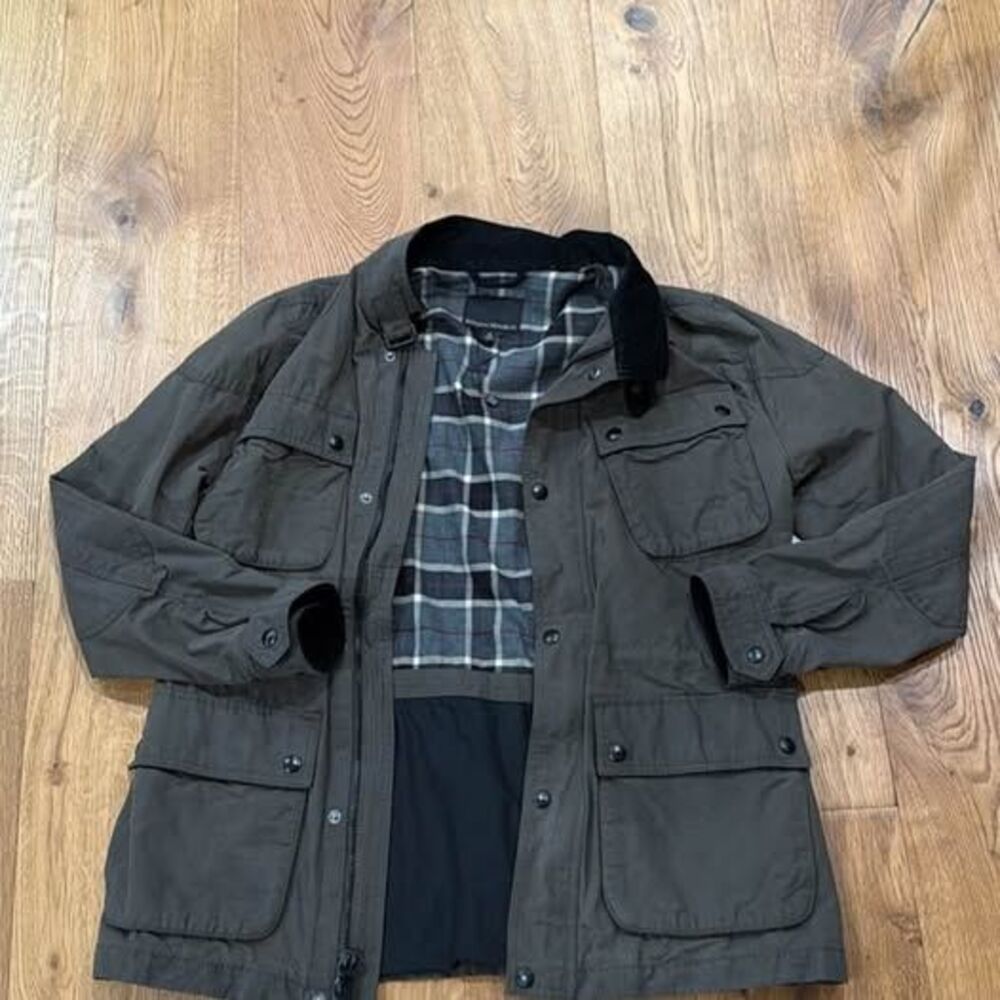 Banana Republic Water-Resistant 4-Pocket Field Jacket Olive Green Medium